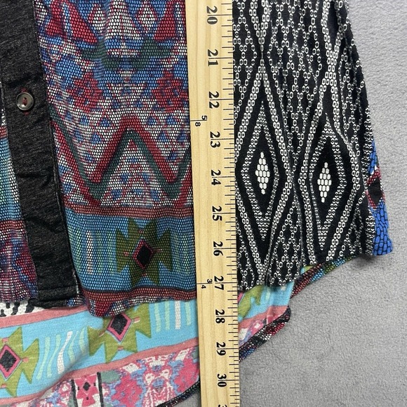 Woman's Parsley & Sage Large Button Down Colorful Rayon Light Weight Aztec Color - Picture 3 of 6